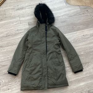 Abercrombie Ultra Parka olive green with faux fur removable hood